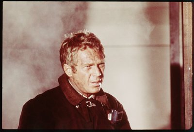 Steve McQueen en el set de 