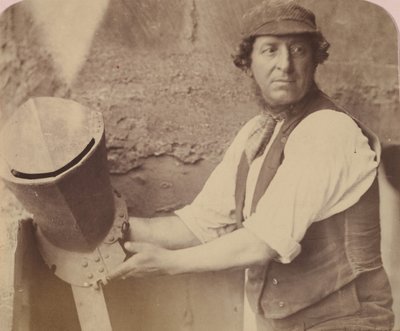 [Hombre con casco] de Oscar Gustav Rejlander