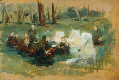 Grupo de niños con tres monjas vestidas de blanco y un sacerdote en un prado forestal al sol de Otto Friedrich