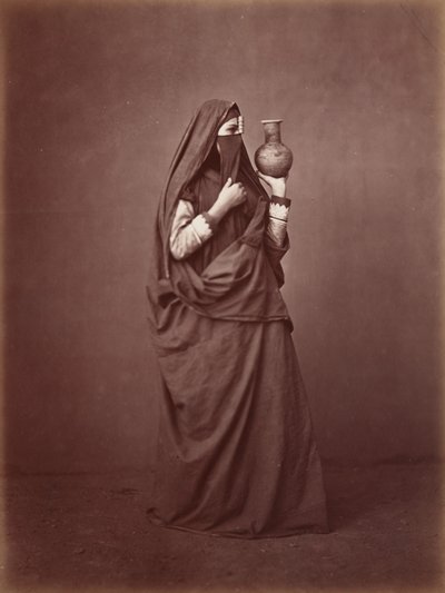 Retrato de una mujer egipcia,c. 1870 (foto) de Otto Schoefft