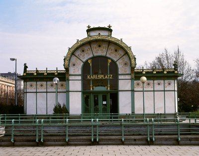 El Pabellón Otto Wagner en Karlsplatz de Otto Wagner