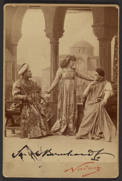 [Sarah Bernhardt como Gismonda] de Paul Nadar
