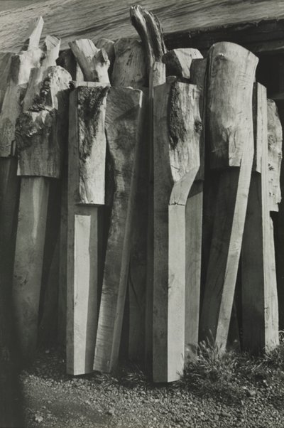 Tótems, Antiguo Astillero, Centeno de Paul Nash