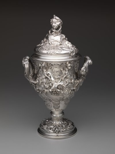 Copa cubierta de Paul de Lamerie