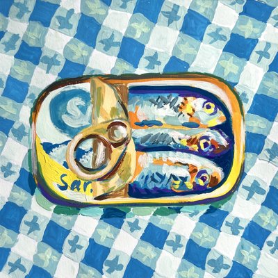 Sardinas sobre un tablero de ajedrez azul de Pauline Wegman | Key and Sea Creative