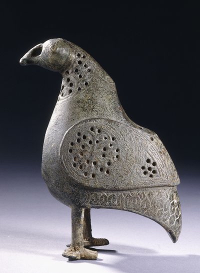 Un incensario persa de bronce en forma de pájaro, siglo XII de Persian School