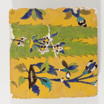 Azulejo de cerámica persa del siglo XVIII en amarillo de Persian School