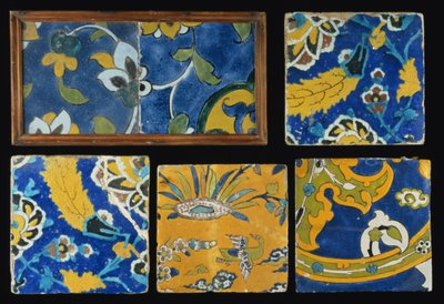 Grupo de Azulejos Safavid Cuerda Seca de Persian School