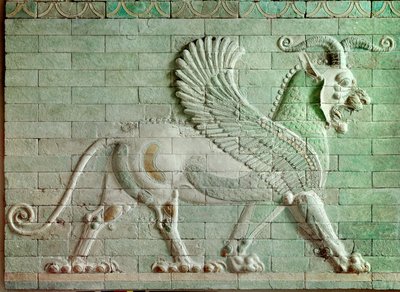 Período persa rouenide (Irán): bajorrelieve en ladrillo esmaltado que representa un grifo. Del Palacio de Darío I (550-486 a.C.), rey de Persia en Susa. 510 a.C. París, Museo del Louvre de Persian School
