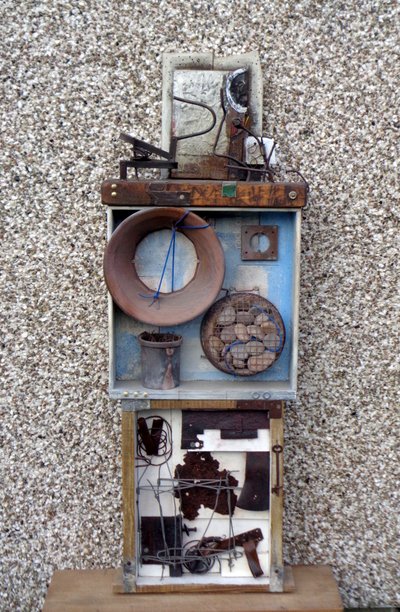 TRIPTYCH SCULPTURE. 2021 (escultura) de Peter McClure