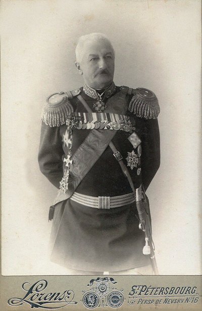 General Konstantin Pavlovich Prezhbyano 1840-1905, 1898 de Petersburg . Photo studio Alfred Lorens