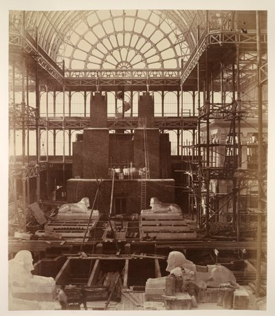 Preparativos para la erección de los Colosos de Abu Simbel, Crystal Palace, de 