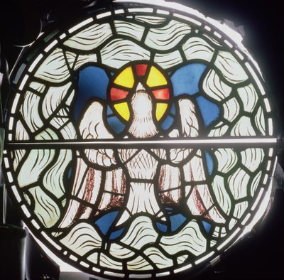 El Espíritu Santo, de la Ventana de la Creación (detalle) de Philip Webb