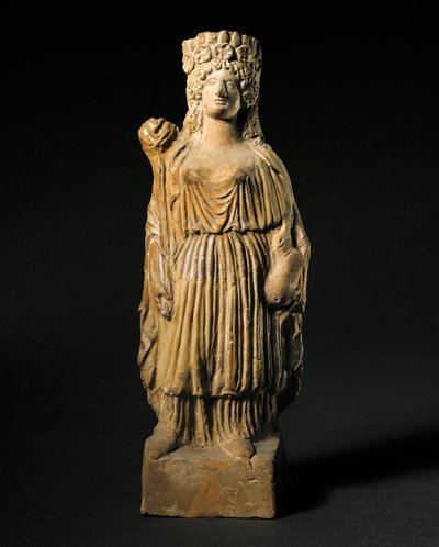 Arte fenicio: estatuilla de terracota que representa a la divinidad Tanit. Siglos III-II a.C. Madrid, Museo Arqueológico Nacional de Phoenician