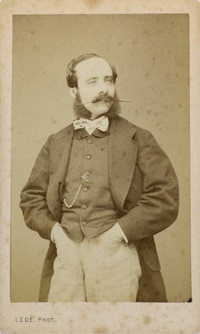 Retrato del violinista y compositor Adolphe Blanc de Photo studio Legé and Bergeron.