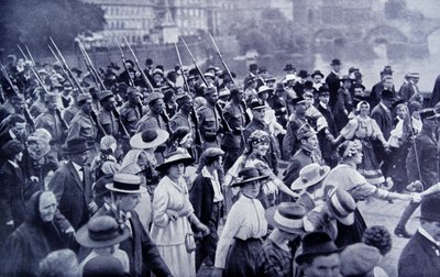 Tropas Checas regresando a casa después de la Primera Guerra Mundial de Photographer Czech