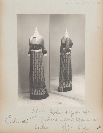 Página de álbum: Casa de Worth, Vestido de tarde de Photographer French