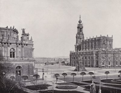 Vista desde el Muro del Zwinger hacia la Plaza del Teatro de Photographer German