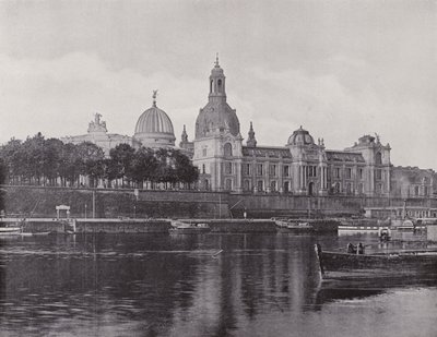 Academia de Arte vista desde Neustadt de Photographer German