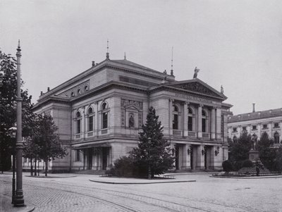 Leipzig: Gewandhaus y Monumento a Mendelssohn de Photographer German