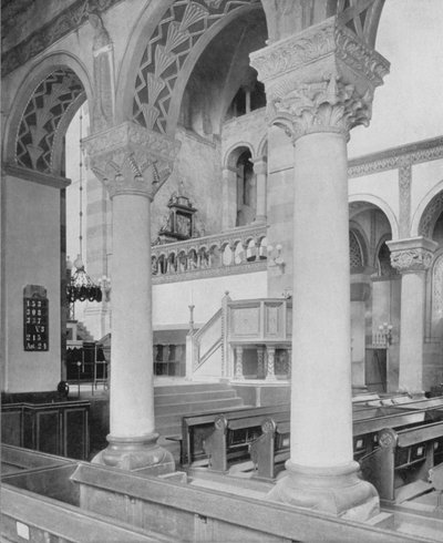 Michaeliskirche, Interior con el coro de ángeles de Photographer German