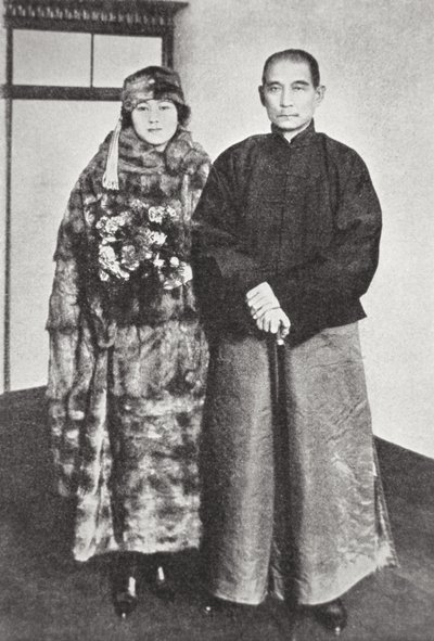 Sun Yat-Sen con su esposa de Photographer German
