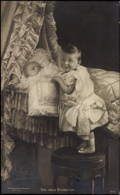 El nuevo hermano, Guillermo de Prusia con el hermano de Photographer German