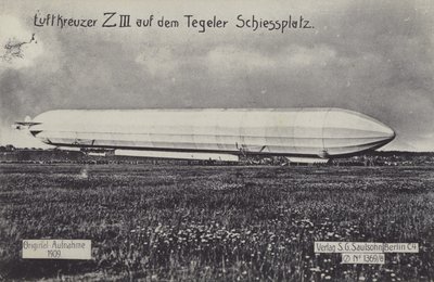Zeppelin LZ III en el campo de tiro de Tegel, Berlín de Photographer German