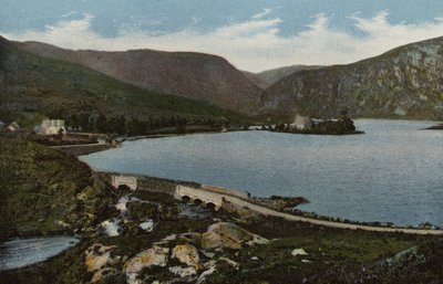 Irlanda del Sur: Oratorio de San Finbar, Gougane-Barra, Condado de Kerry (foto a color) de Photographer Irish