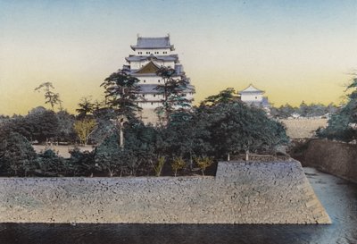 Japón, c.1912: El famoso Castillo de Nagoya, data de 1610; Muy conocido por los delfines dorados en la cima del torreón, la altura del delfín es de 8 pies 7 pulgadas y está valorado en unos 360,000 yenes, Nagoya de Photographer Japanese