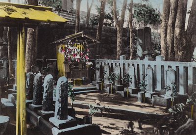 Japón, c.1912: Tumba de los 47 Rohnin en Sangakuji, Tokio de Photographer Japanese