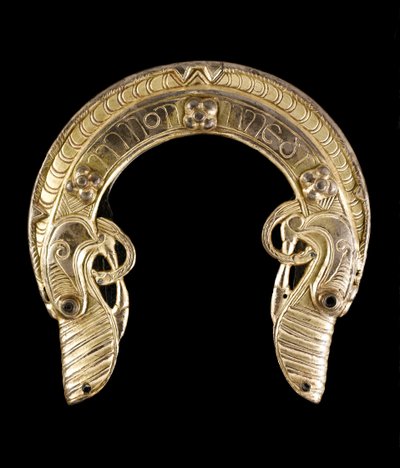 Vaina, espada / chape, de la Isla de St. Ninian, Shetland de Pictish