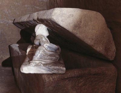 Sarcófago en la Tumba del Peregrino, Chiusi, Toscana, Italia, civilización etrusca, siglo III a.C. de Blaise Nicolas Le Sueur