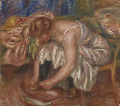 Mujer atándose el zapato, c.1918 de Pierre Auguste Renoir