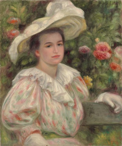 Joven entre flores o Mujer con sombrero blanco, c.1895 de Pierre Auguste Renoir