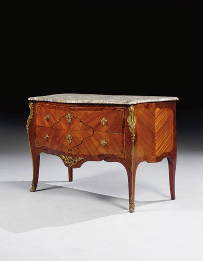 Cómoda de Luis XV de Pierre Roussel