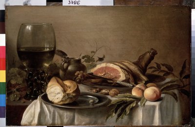 ""Bodegón de desayuno con jamón, pan, melocotones y nueces"" (Desayuno con jamón) Pintura de Pieter Claesz (circa 1597-1660) 1647 Dim. 40x61 cm San petersburgo, museo del hermitage de Pieter Claesz