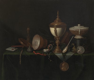 Bodegón con huevera de avestruz y las reliquias Whitfield, c.1670 (óleo sobre lienzo) de Pieter Gerritsz. van Roestraten