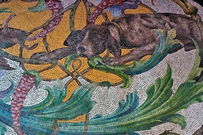 Piso que representa un perro de caza de Portuguese School