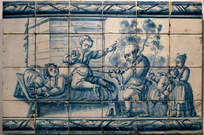 El doctor haciendo una enema a un paciente - Panel satírico de Lisboa, primera mitad del siglo XVIII - Museo Nacional de Azulejos, Lisboa (Portugal) de Portuguese School