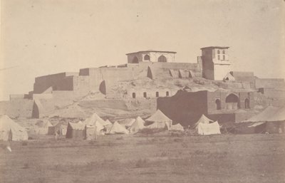 [Una ciudadela persa en los alrededores de Sultaniye], 1840s-60s de Possibly by Luigi Pesce.