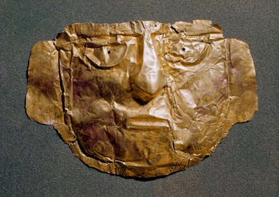 Civilización precolombina: máscara de oro de Pre Columbian