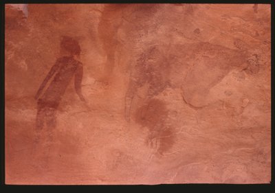 Figura humana y un toro de Prehistoric