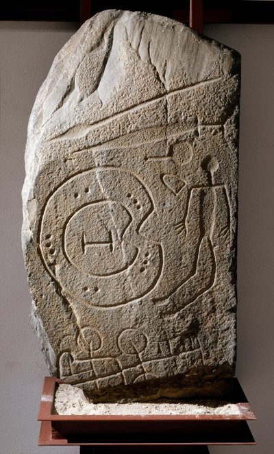 Estela ibérica del guerrero de Solana de Cabanas. Siglo VIII-VI a.C. de Prehistoric Prehistoric