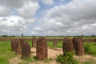 Prehistoria: Círculo megalítico de piedras de Wassu, Gambia (foto) de Prehistoric Prehistoric