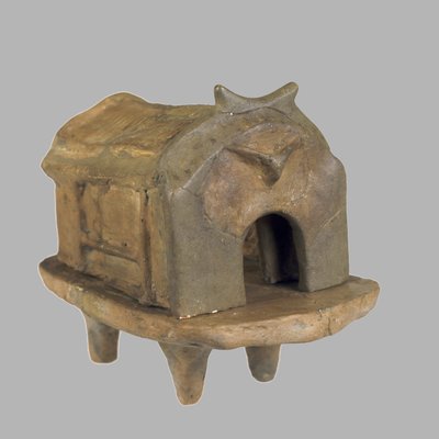 Modelo de templo, 3800-3600 a.C. de Prehistoric Russian Culture