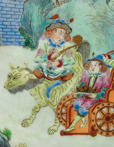 Detalle de uno de un par de jarrones imperiales Famille Rose de Qing Dynasty   Jiaqing Period Chinese School