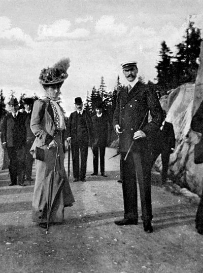Rey Haakon VII de Noruega 1872-1957 con su esposa la Reina Maud 1869-1938, 1908 de Queen Alexandra
