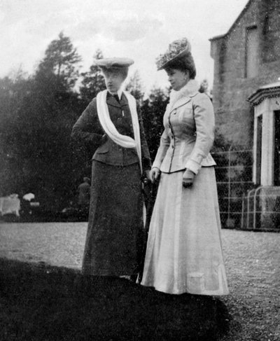 Mary de Teck 1867-1953, Princesa de Gales, con la Duquesa de Aosta, 1908 de Queen Alexandra