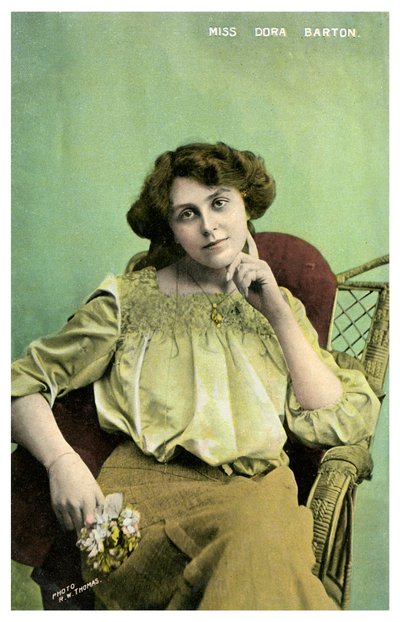 Dora Barton, actriz británica de RW Thomas